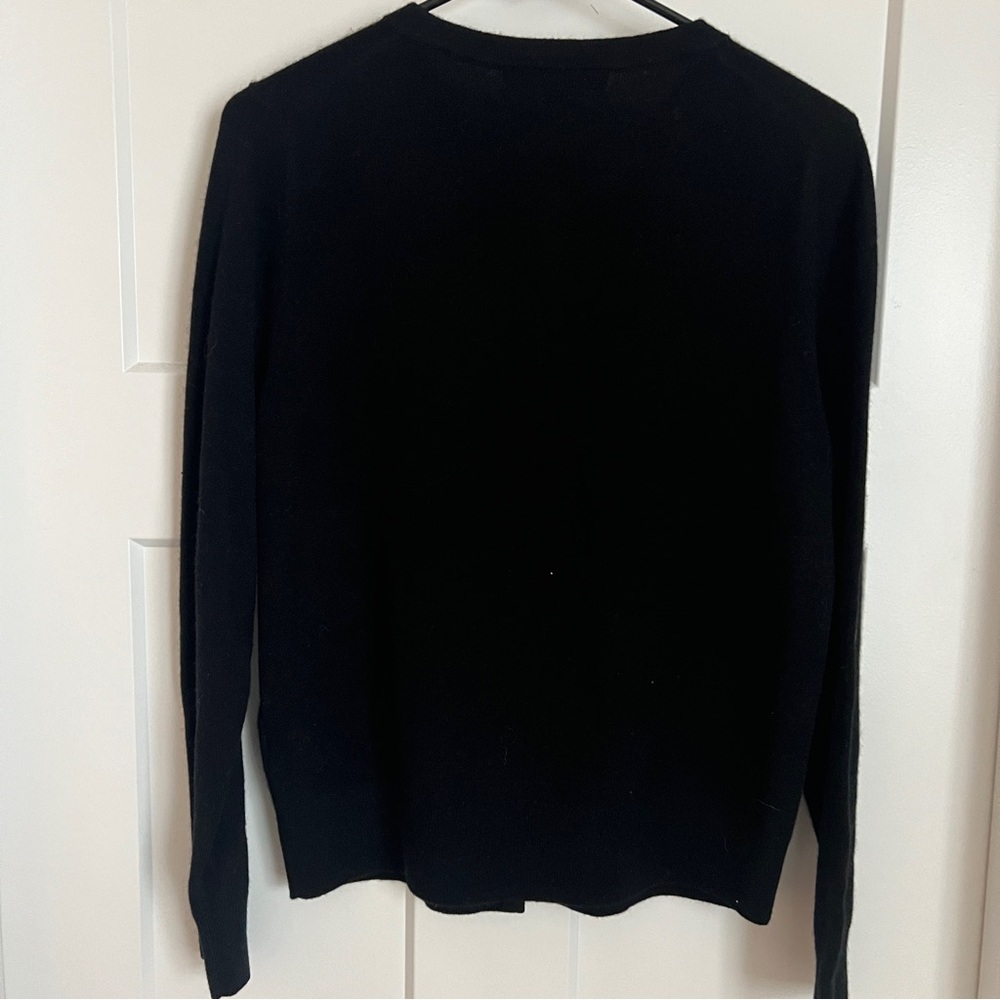 Quince Women's Black cashmere Sweater cardigan size medium - Picture 3 of 3